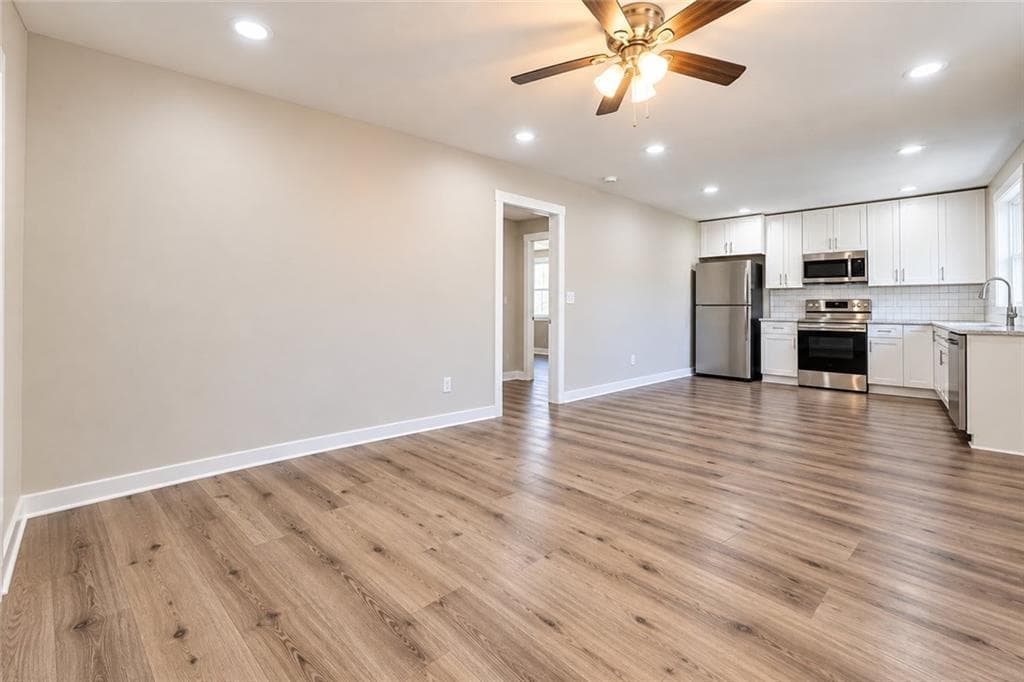 2 bedroom, 2 bathroom, 1,123 sq ft single family residence for sale at 50 Greenwood Street, Bremen, GA 30110 — photo 4