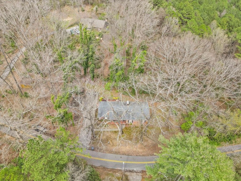 3 bedroom, 2 bathroom, 1,866 sq ft single family residence for sale at 206 Hammond Drive, Summerville, GA 30747 — photo 6