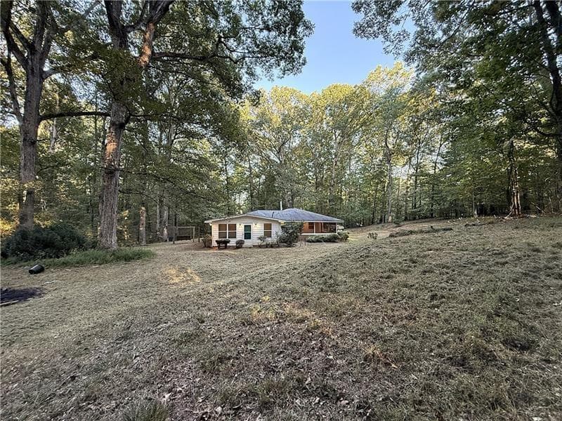 3 bedroom, 2 bathroom single family residence for sale at 3055 Longstreet Road, Milton, GA 30004 — photo 5