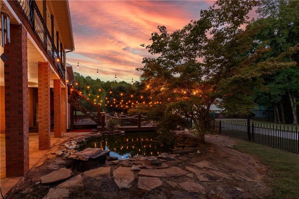 6 bedroom, 6 bathroom, 6,736 sq ft single family residence for sale at 221 Valley Way, Hampton, GA 30228 — photo 3