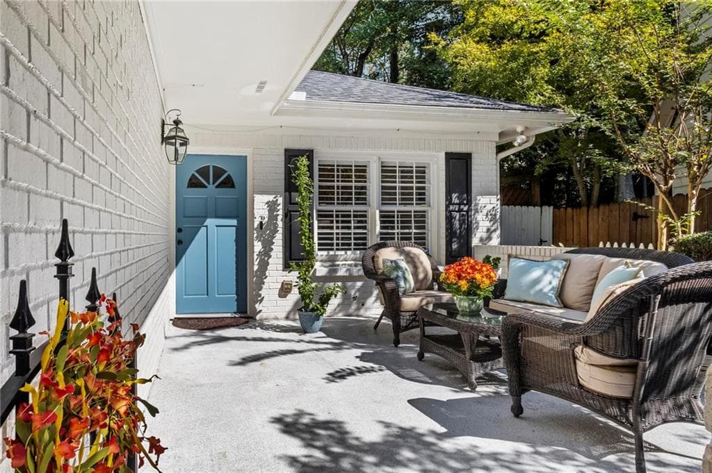 3 bedroom, 3 bathroom, 1,536 sq ft single family residence for sale at 1210 Dorby Park Drive, Brookhaven, GA 30319 — photo 5