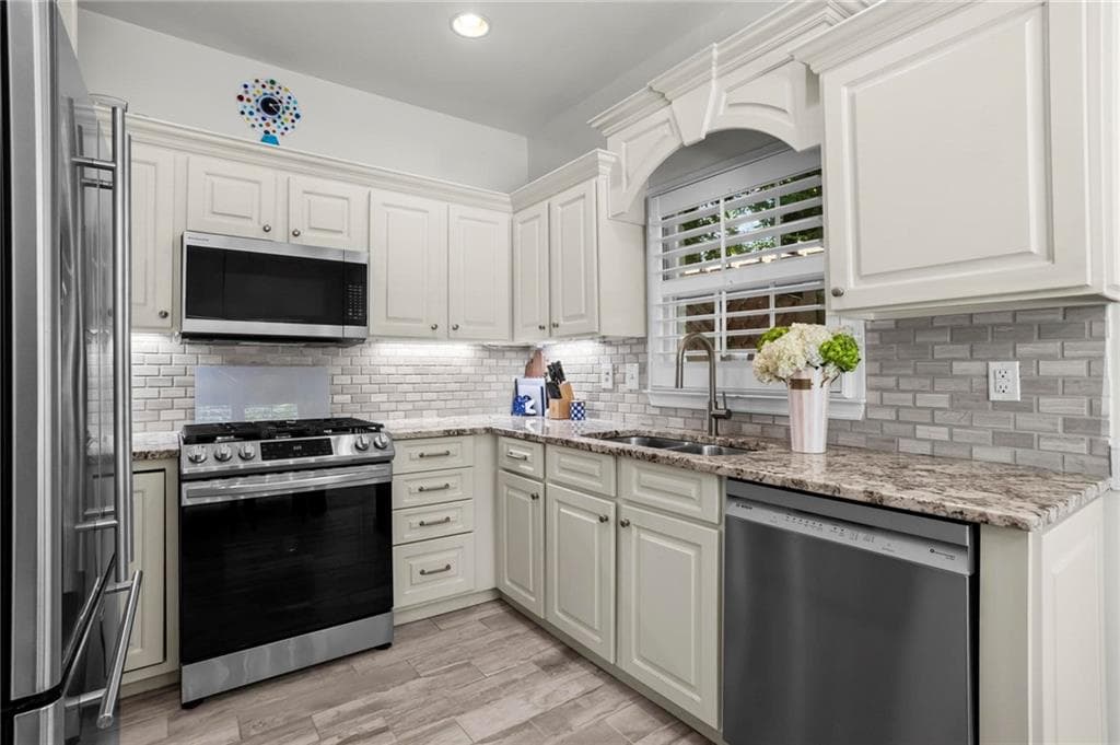 3 bedroom, 3 bathroom, 1,536 sq ft single family residence for sale at 1210 Dorby Park Drive, Brookhaven, GA 30319 — photo 9