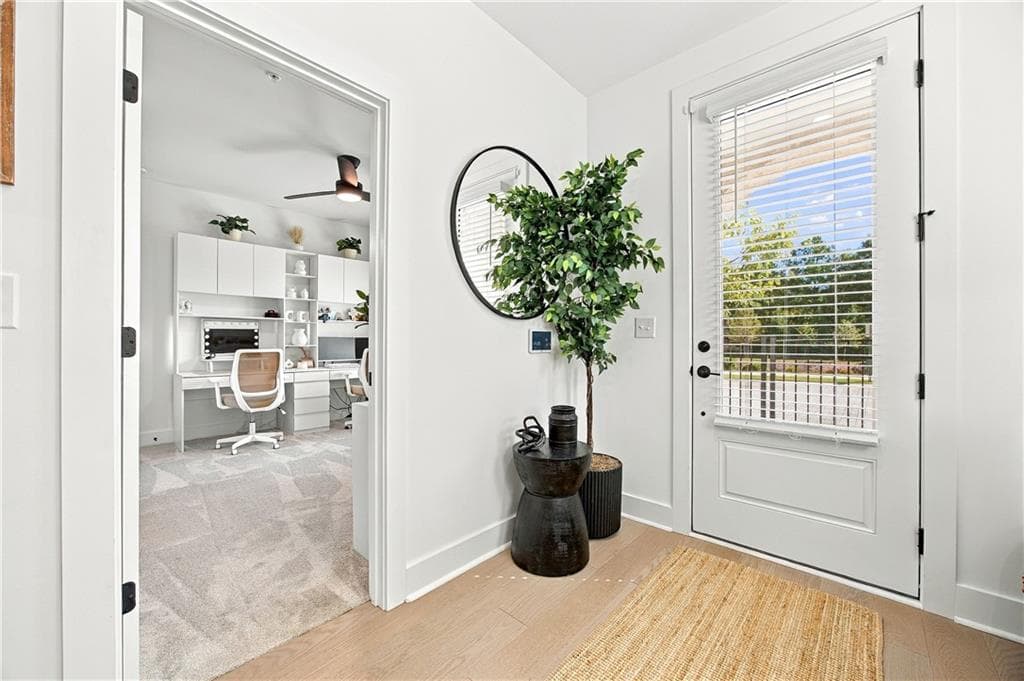 4 bedroom, 4 bathroom, 2,414 sq ft townhouse for sale at 285 Walker Avenue, Alpharetta, GA 30076 — photo 3
