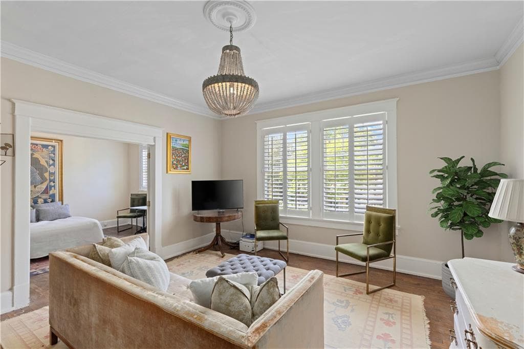 2 bedroom, 1 bathroom, 1,050 sq ft condominium for rent at 7 Park Lane J, Atlanta, GA 30309 for $2,650 a month — photo 9