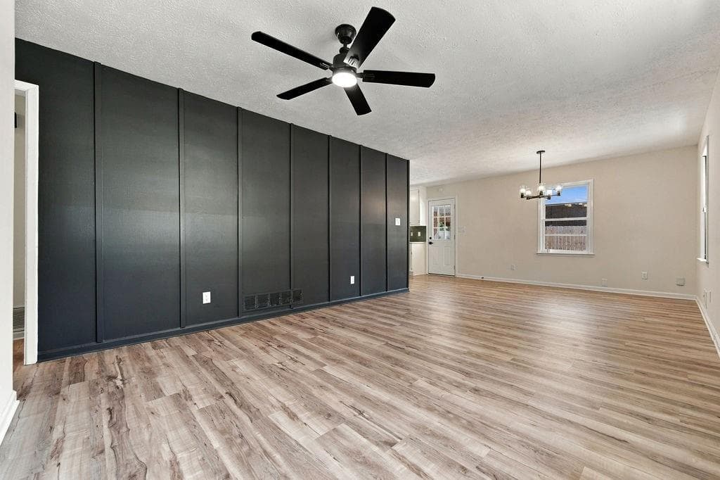 3 bedroom, 2 bathroom, 1,175 sq ft single family residence for sale at 5503 Mollie Lane, Mableton, GA 30126 — photo 5