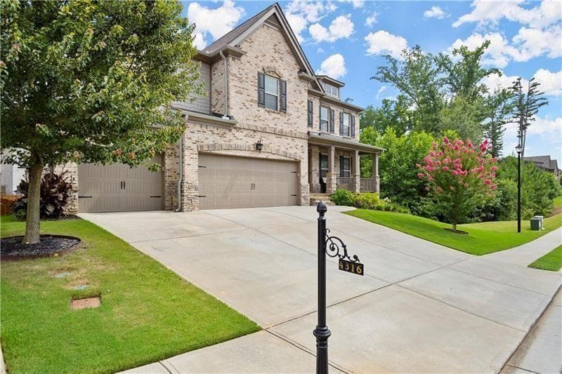 5 bedroom, 5 bathroom, 5,591 sq ft single family residence for sale at 4316 Woodland Bank Boulevard, Buford, GA 30518 — photo 3