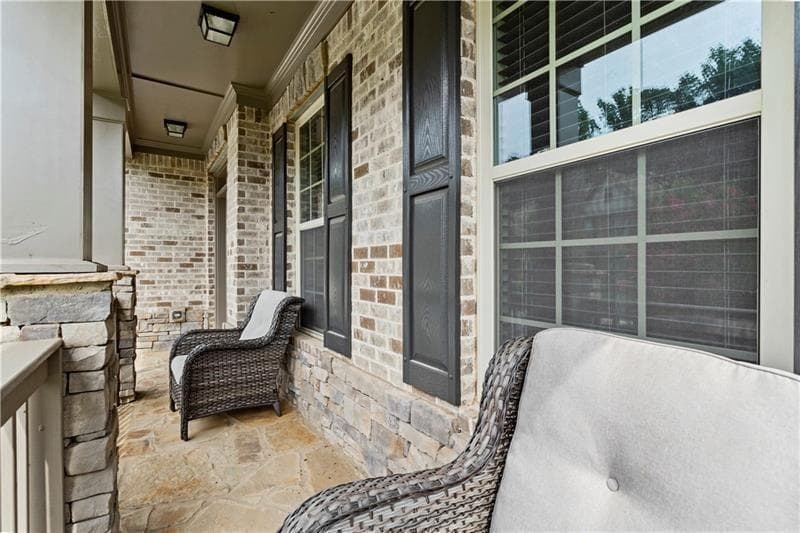 5 bedroom, 5 bathroom, 5,591 sq ft single family residence for sale at 4316 Woodland Bank Boulevard, Buford, GA 30518 — photo 5