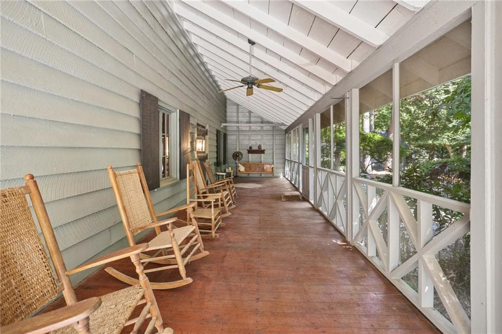 4 bedroom, 4 bathroom, 2,434 sq ft single family residence for sale at 8235 Tynecastle Drive, Sandy Springs, GA 30350 — photo 4
