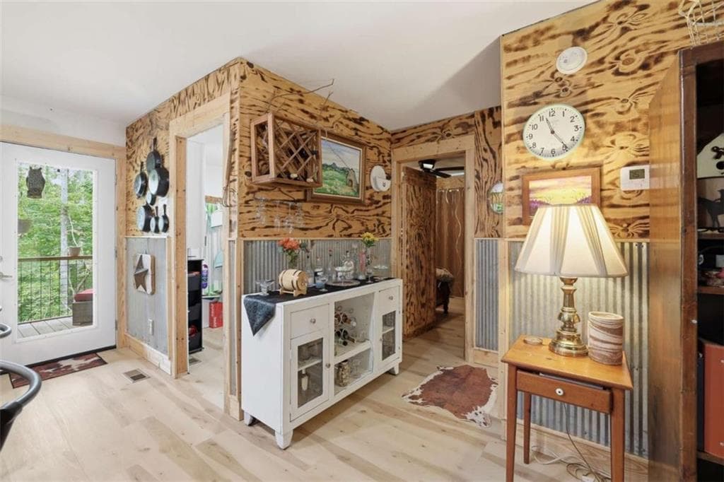 2 bedroom, 3 bathroom, 2,460 sq ft single family residence for sale at 60 Cady Lane, Cleveland, GA 30528 — photo 10