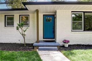 3 bedroom, 2 bathroom, 1,497 sq ft single family residence for sale at 1391 Ruth Place, Decatur, GA 30035 — photo 2
