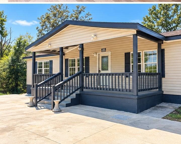 5 bedroom, 3 bathroom, 2,304 sq ft single family residence for sale at 2737 Old Gray Highway, Macon, GA 31211 — photo 3