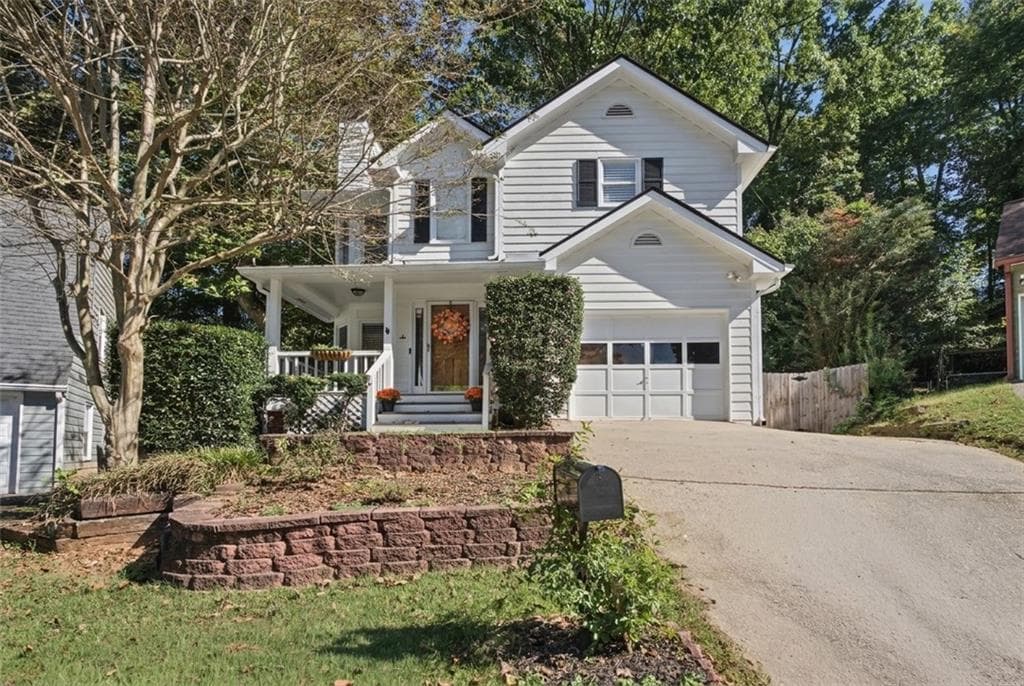 3 bedroom, 3 bathroom, 1,782 sq ft single family residence for sale at 1399 Wenlock Edge Cove, Stone Mountain, GA 30083 — photo 2
