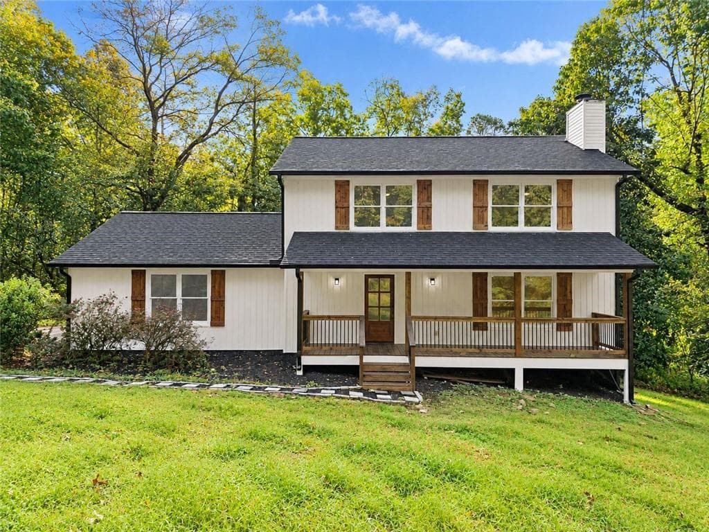 4 bedroom, 4 bathroom, 2,356 sq ft single family residence for sale at 5571 Northwoods Road, Clermont, GA 30527