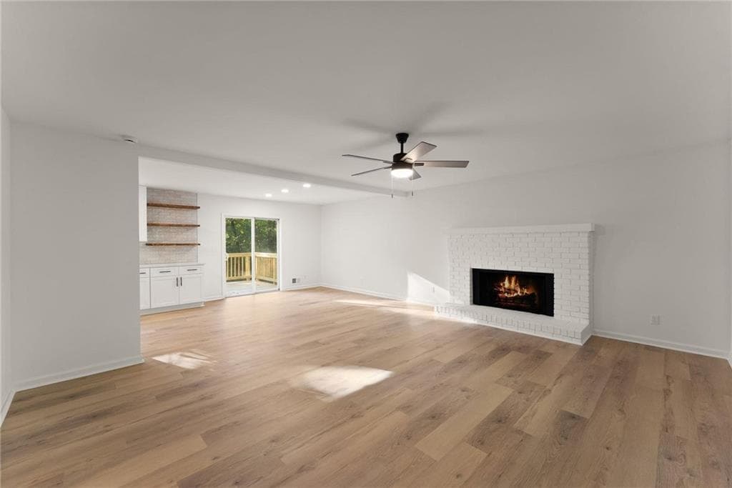 4 bedroom, 4 bathroom, 2,356 sq ft single family residence for sale at 5571 Northwoods Road, Clermont, GA 30527 — photo 3