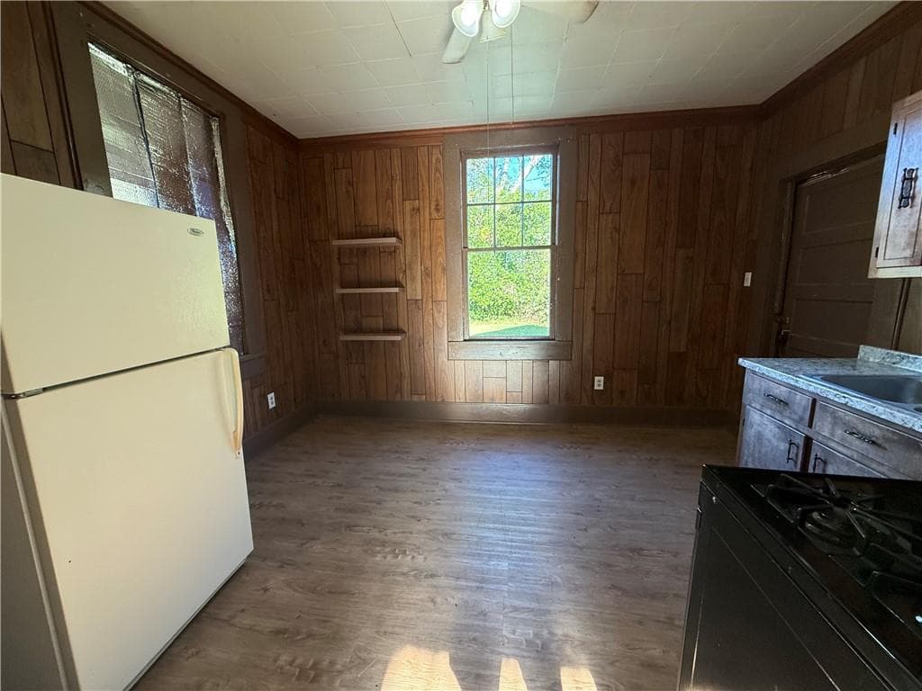 1 bedroom, 1 bathroom, 648 sq ft single family residence for sale at 310 Shannon Road, Rome, GA 30161 — photo 5