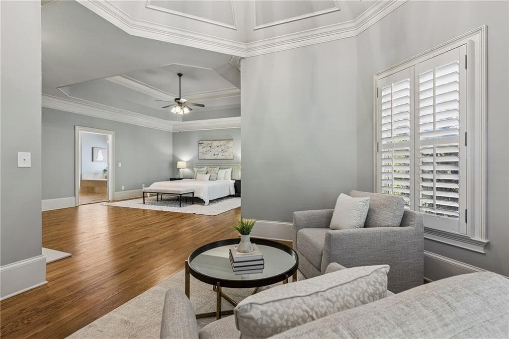 5 bedroom, 6 bathroom, 6,144 sq ft single family residence for sale at 115 Amberly Place, Roswell, GA 30075 — photo 5
