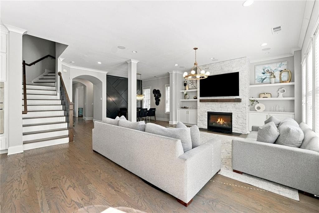 4 bedroom, 5 bathroom, 4,084 sq ft single family residence for rent at 1941 Bunyan Lane, Dunwoody, GA 30338 for $6,500 a month — photo 9