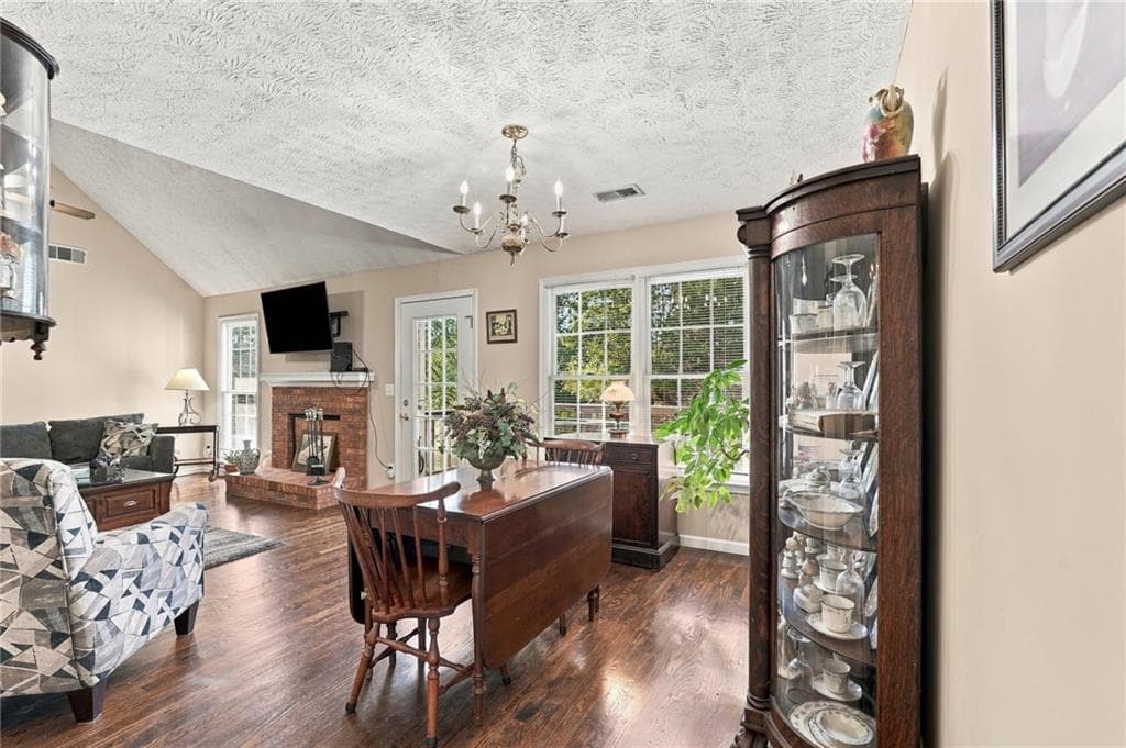 3 bedroom, 2 bathroom, 1,730 sq ft single family residence for sale at 2015 Harfield Court, Bethlehem, GA 30620 — photo 7