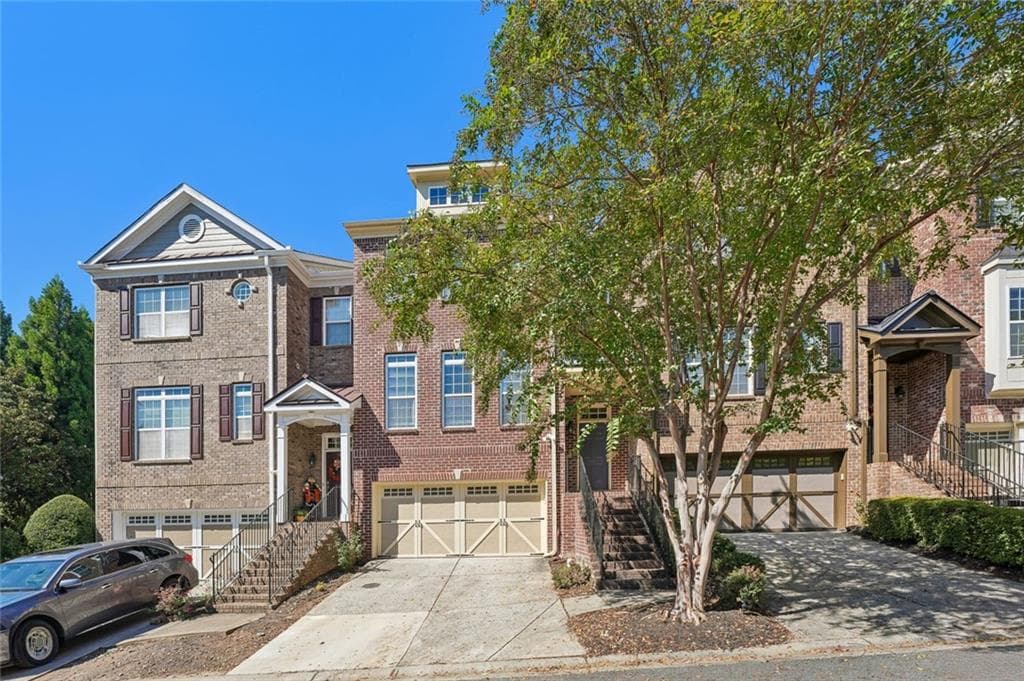 4 bedroom, 4 bathroom, 2,800 sq ft townhouse for sale at 13254 Kemper Road, Milton, GA 30004