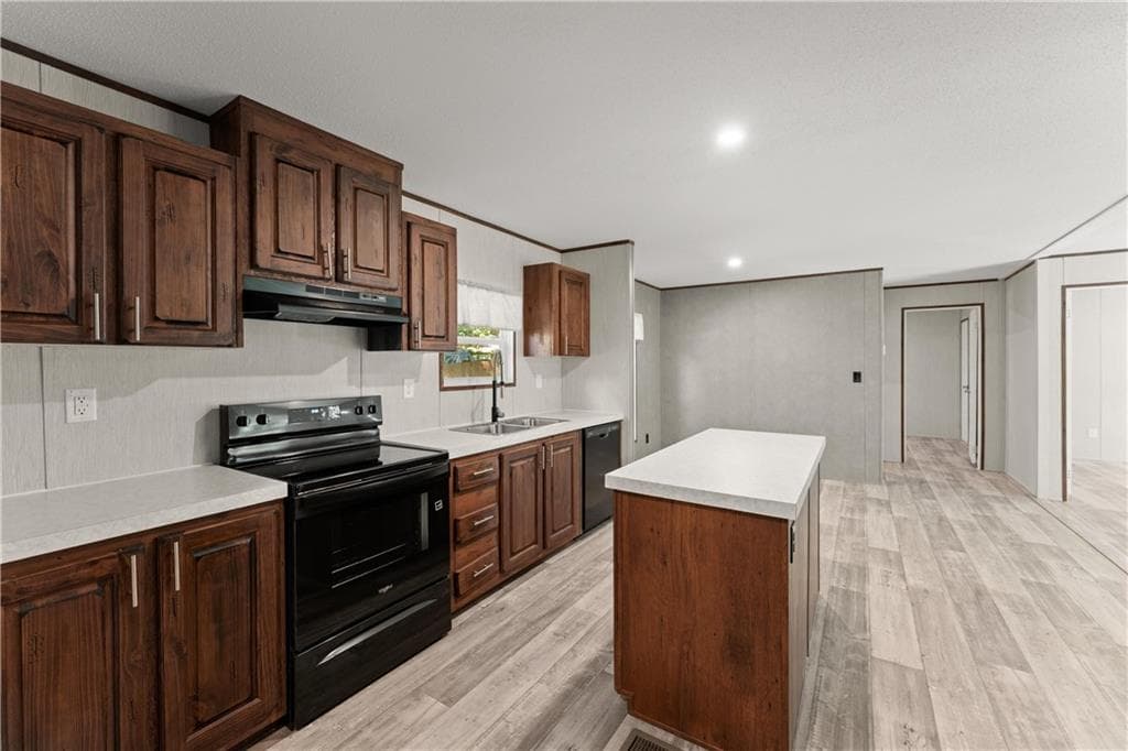 3 bedroom, 2 bathroom, 1,456 sq ft single family residence for sale at 470 Gold Hill Drive, Acworth, GA 30102 — photo 10