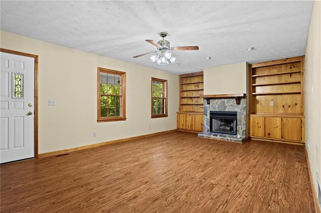 3 bedroom, 2 bathroom, 1,704 sq ft single family residence for sale at 3727 Bowline Circle, Acworth, GA 30102 — photo 5