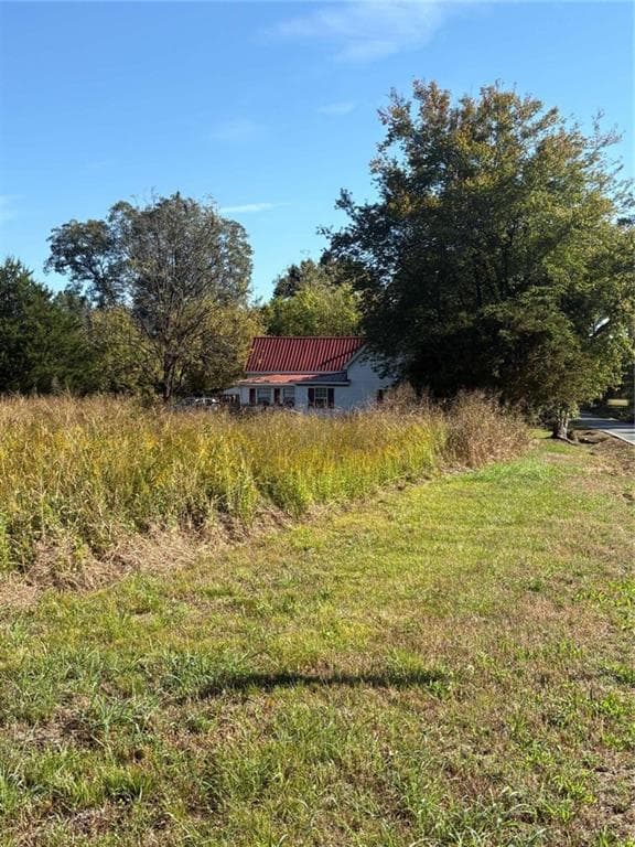 2 bedroom, 1 bathroom, 2,126 sq ft single family residence for sale at 238 Russell Hill Road, Sugar Valley, GA 30746 — photo 8