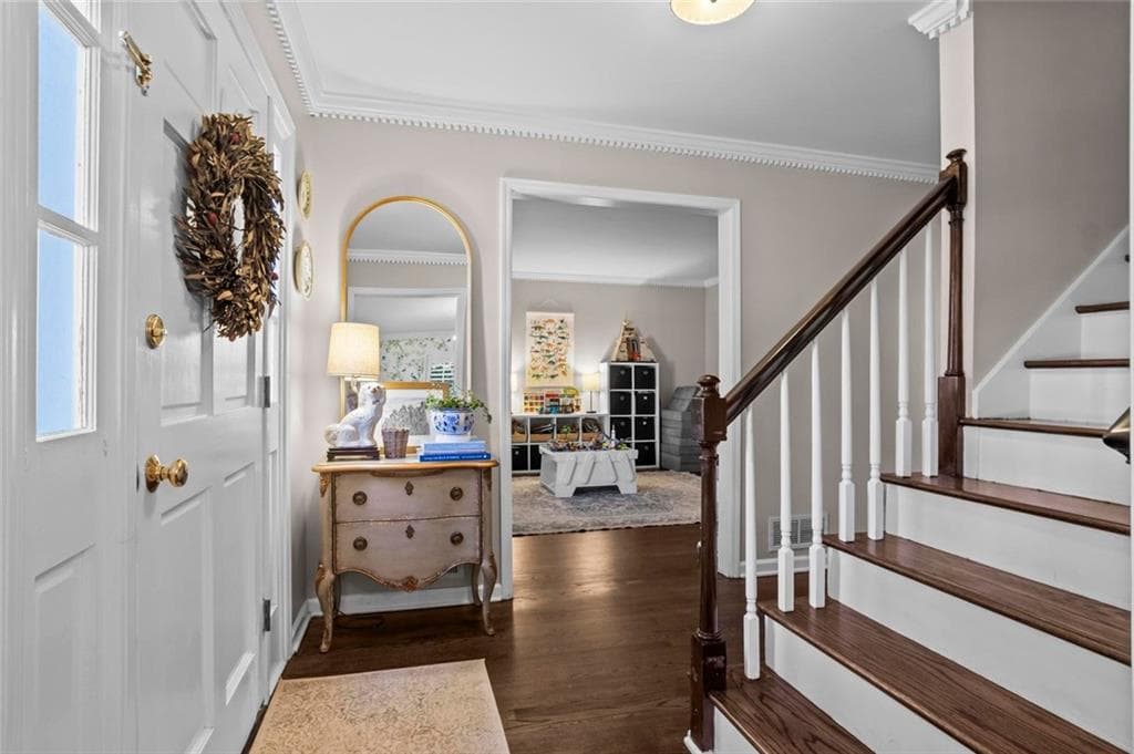 3 bedroom, 3 bathroom, 2,712 sq ft single family residence for sale at 1961 Mount Vernon Road, Dunwoody, GA 30338 — photo 4