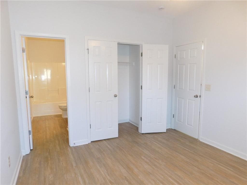 2 bedroom, 2 bathroom duplex for rent at 27 A Lora Lane, Dawsonville, GA 30534 for $1,430 a month — photo 7