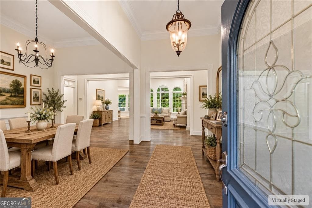 5 bedroom, 5 bathroom, 5,268 sq ft single family residence for sale at 4879 Goddards Ford Road, Gainesville, GA 30504 — photo 3