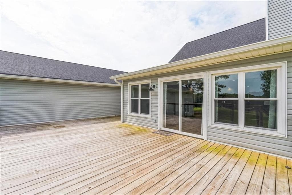 5 bedroom, 3 bathroom, 3,697 sq ft single family residence for sale at 500 Coleman Mill Road, Carrollton, GA 30116 — photo 9