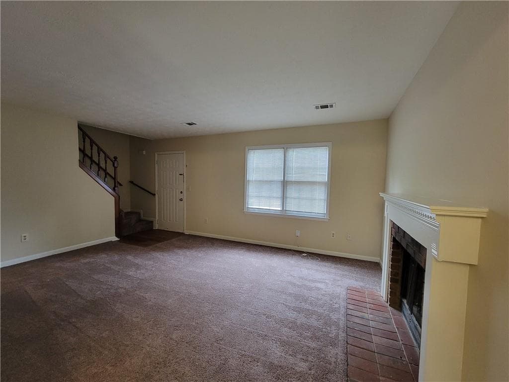 3 bedroom, 2 bathroom, 1,465 sq ft single family residence for sale at 3376 Montheath Pass, Duluth, GA 30096 — photo 3