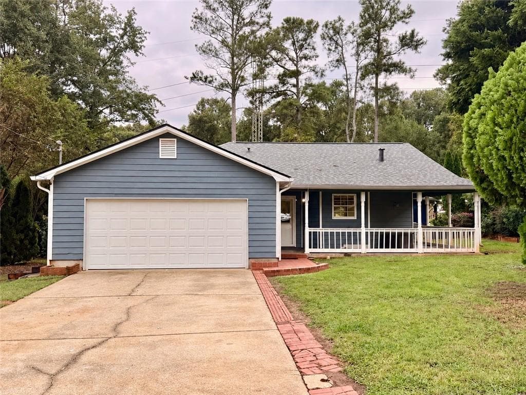 3 bedroom, 2 bathroom, 1,499 sq ft single family residence for sale at 659 Pine Ridge Trail, Conyers, GA 30094 — photo 1 of 56
