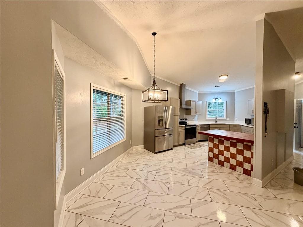 3 bedroom, 2 bathroom, 1,499 sq ft single family residence for sale at 659 Pine Ridge Trail, Conyers, GA 30094 — photo 9