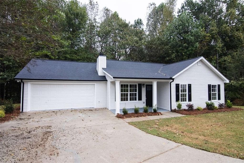 3 bedroom, 2 bathroom, 1,062 sq ft single family residence under contract at 2460 Ashwood Way, Gainesville, GA 30507 — photo 2