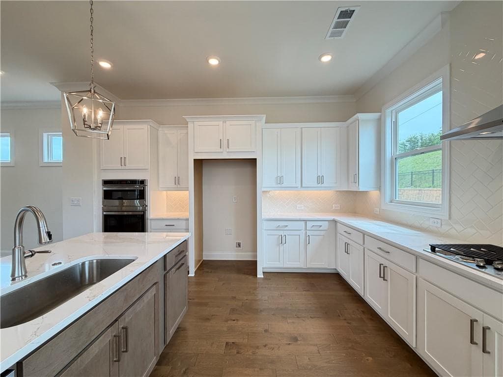 4 bedroom, 4 bathroom, 2,552 sq ft single family residence for sale at 661 Summitt Hill Way, Cumming, GA 30040 — photo 3