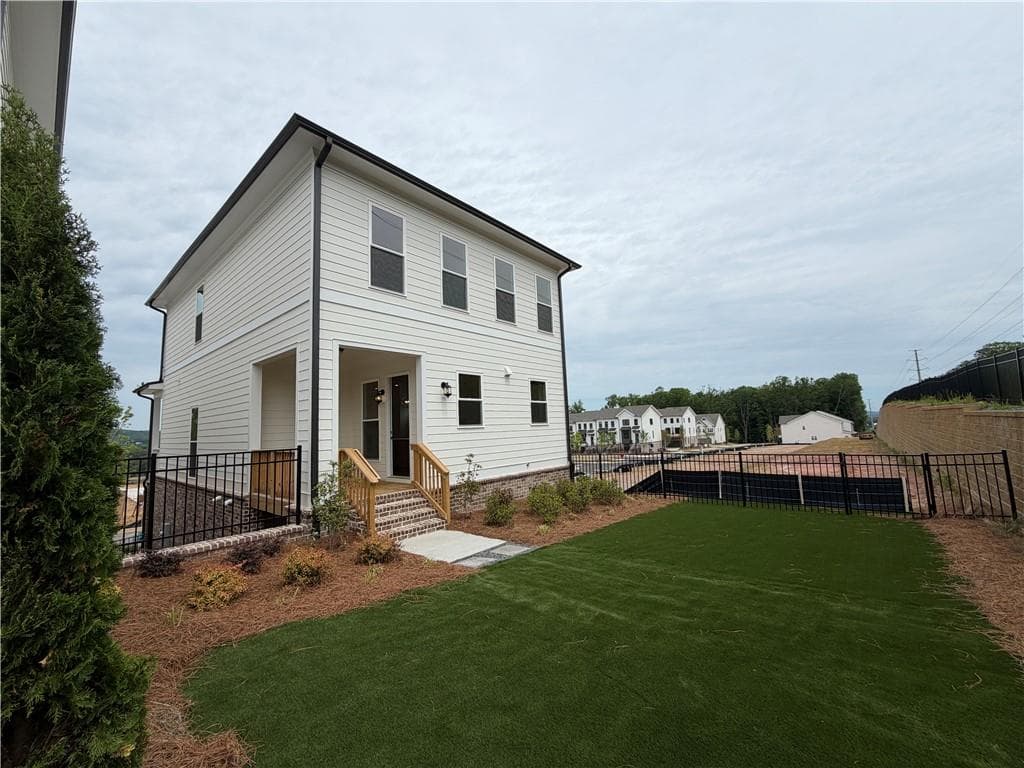 4 bedroom, 4 bathroom, 2,552 sq ft single family residence for sale at 661 Summitt Hill Way, Cumming, GA 30040 — photo 6