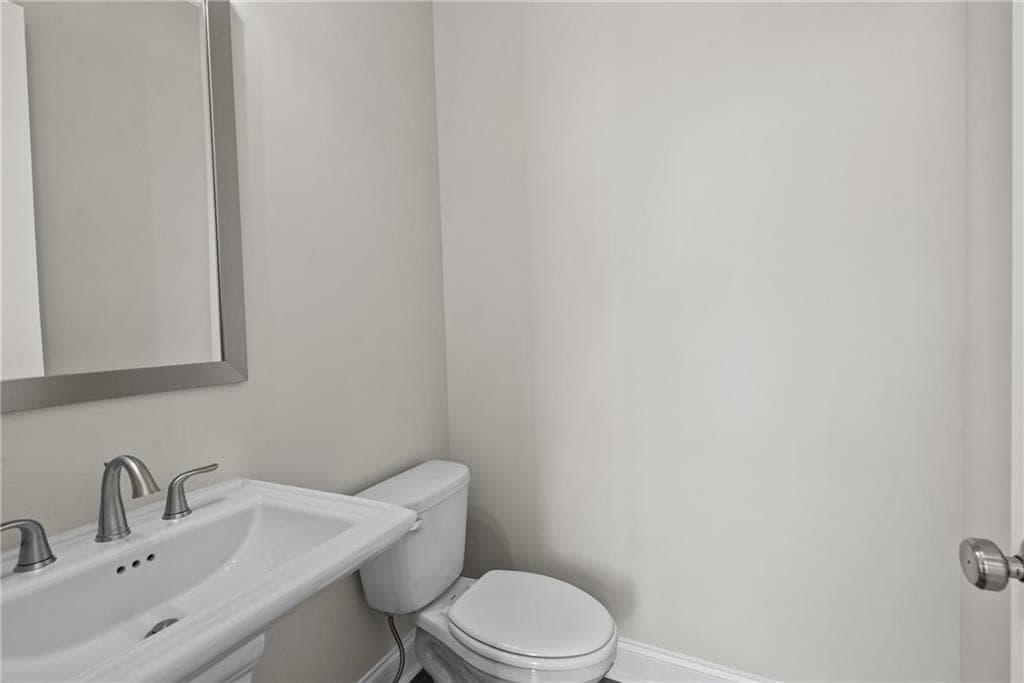 4 bedroom, 4 bathroom, 2,552 sq ft single family residence for sale at 661 Summitt Hill Way, Cumming, GA 30040 — photo 10