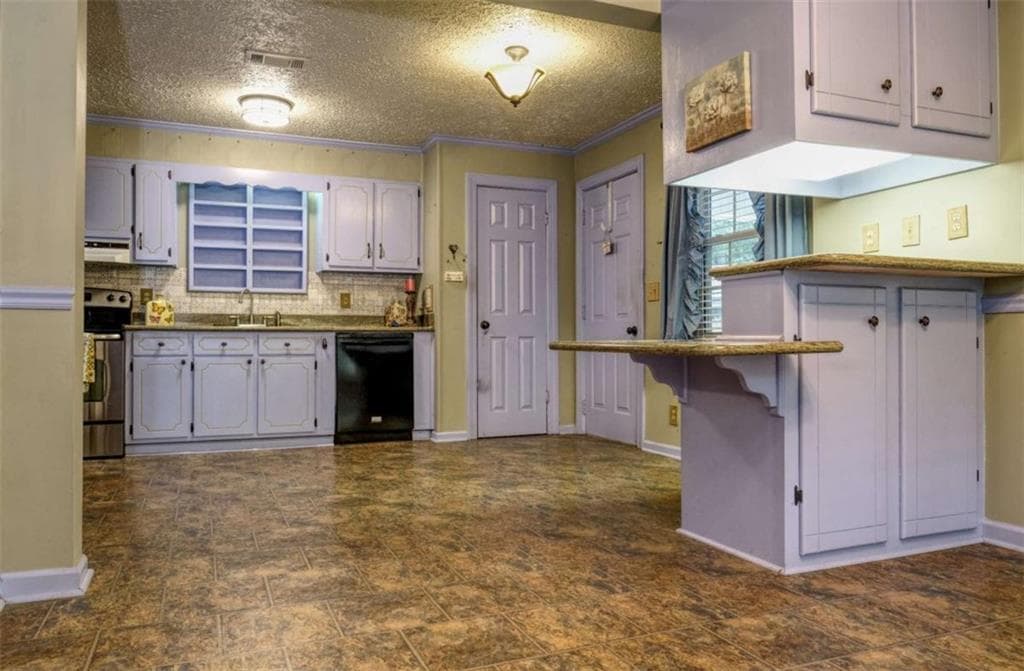 3 bedroom, 2 bathroom, 1,596 sq ft single family residence for sale at 345 SE Old Rockmart Road, Silver Creek, GA 30173 — photo 10