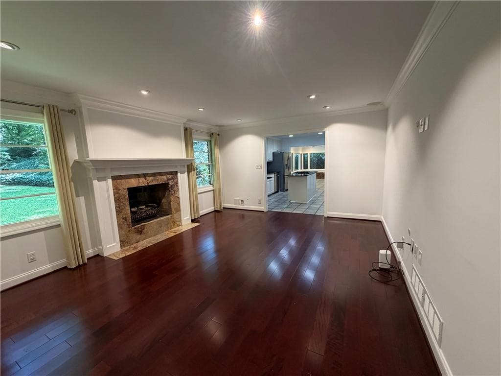 3 bedroom, 2 bathroom, 1,885 sq ft single family residence for sale at 6651 Castleton Drive, Sandy Springs, GA 30328 — photo 10
