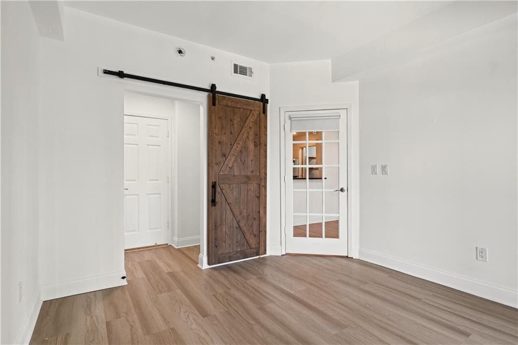 2 bedroom, 2 bathroom, 1,000 sq ft condominium for sale at 1075 NE Peachtree Walk A517, Atlanta, GA 30309 — photo 10