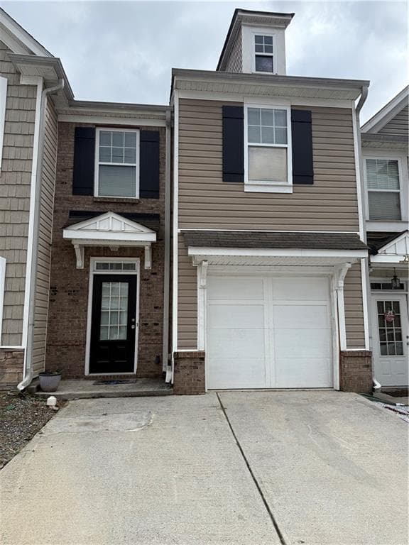 3 bedroom, 3 bathroom, 1,696 sq ft townhouse for rent at 2179 Executive Drive, Duluth, GA 30096 for $2,100 a month