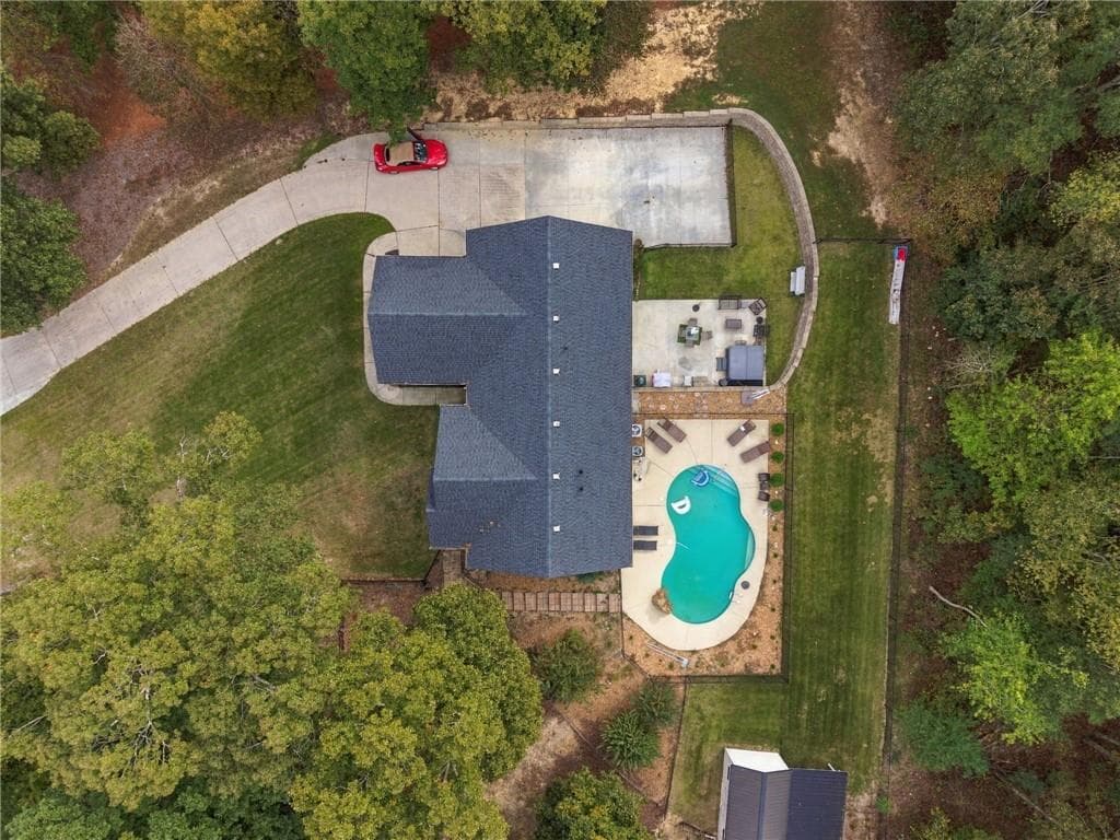 4 bedroom, 3 bathroom, 2,930 sq ft single family residence for sale at 50 Pond Mill Court, Silver Creek, GA 30173 — photo 2
