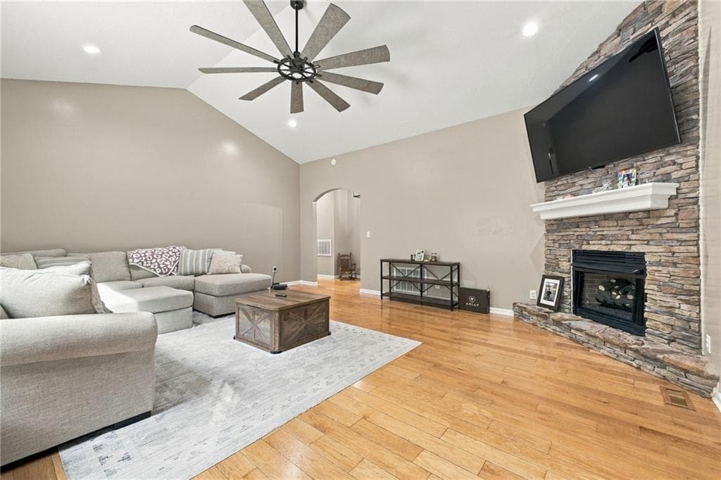 4 bedroom, 3 bathroom, 2,930 sq ft single family residence for sale at 50 Pond Mill Court, Silver Creek, GA 30173 — photo 5