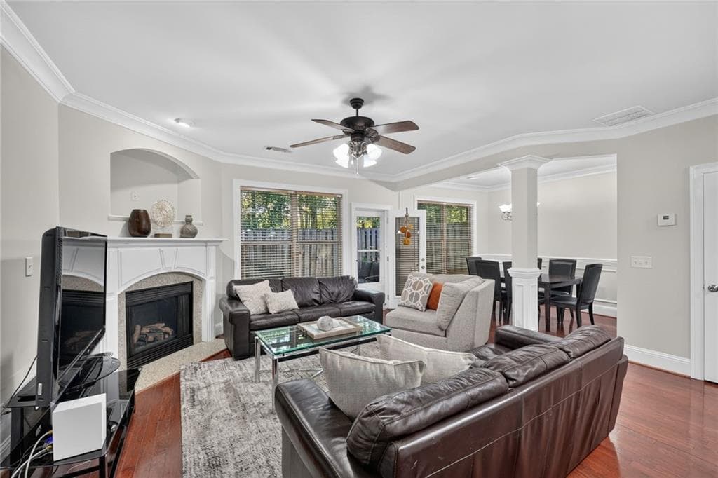 3 bedroom, 3 bathroom, 1,996 sq ft townhouse for sale at 3228 Claudia Place, Peachtree Corners, GA 30092 — photo 9