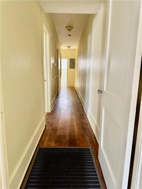 2 bedroom, 1 bathroom, 1,921 sq ft duplex for rent at 403 E Elm Street, Rockmart, GA 30153 for $1,000 a month — photo 6