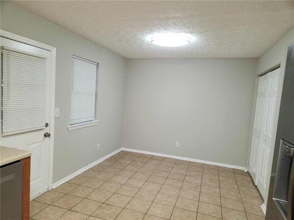 3 bedroom, 3 bathroom, 1,280 sq ft townhouse for rent at 764 Crestside Court, Austell, GA 30168 for $1,495 a month — photo 3