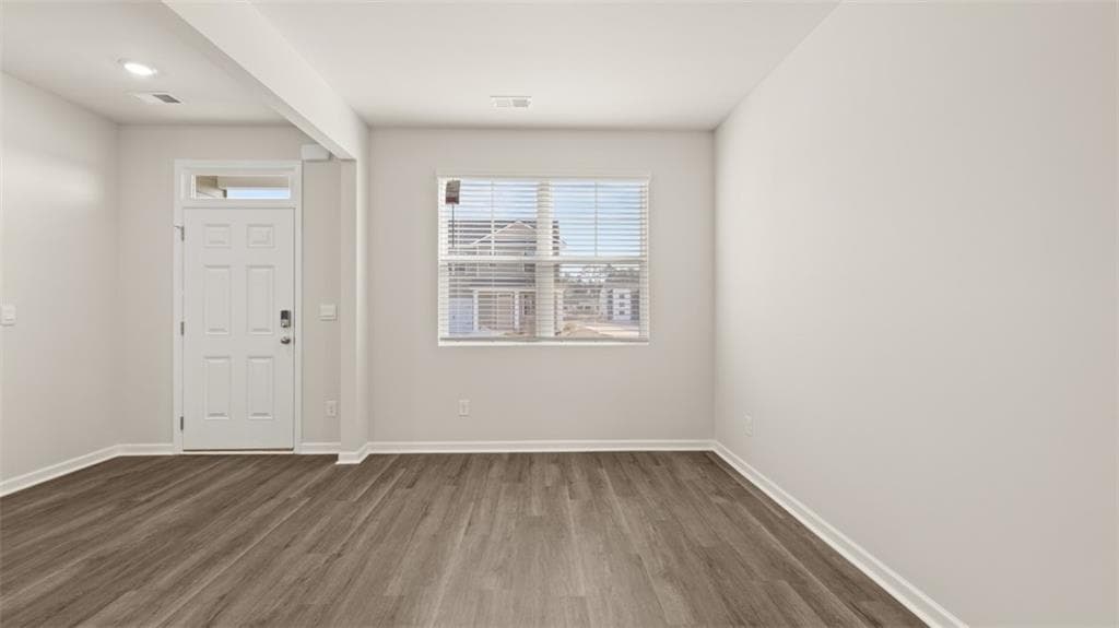 3 bedroom, 3 bathroom, 1,663 sq ft single family residence for sale at 243 Bristol Boulevard, Winder, GA 30680 — photo 5