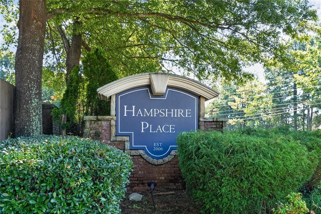 3 bedroom, 3 bathroom, 1,996 sq ft townhouse for sale at 3228 Claudia Place, Peachtree Corners, GA 30092 — photo 2