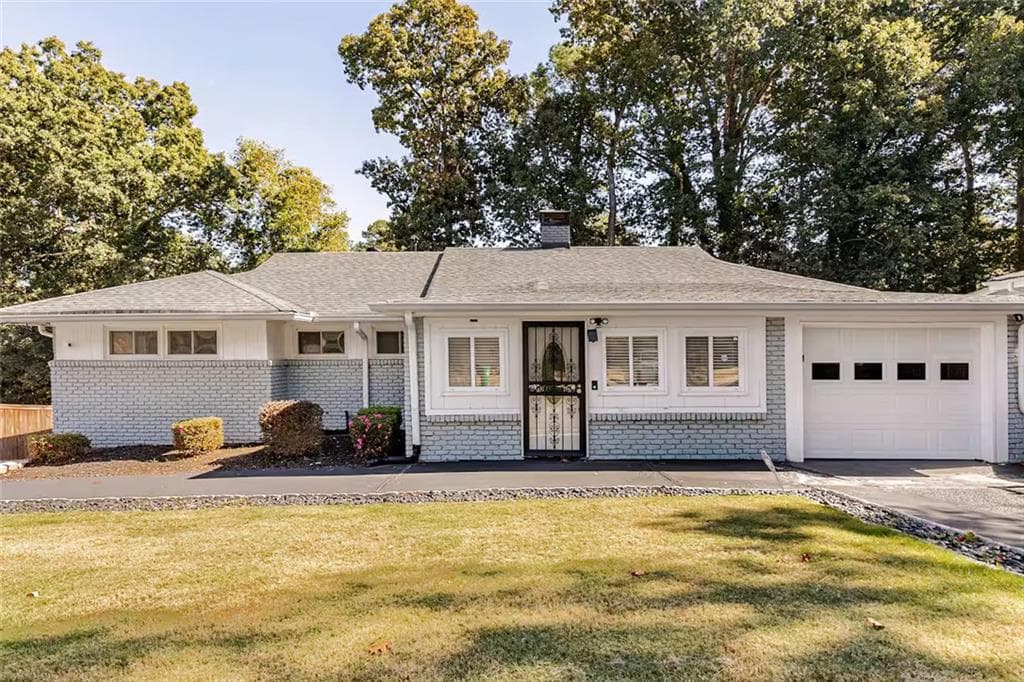 3 bedroom, 2 bathroom, 1,645 sq ft single family residence for rent at 1944 Cindy Drive, Decatur, GA 30032 for $3,100 a month — photo 1 of 22
