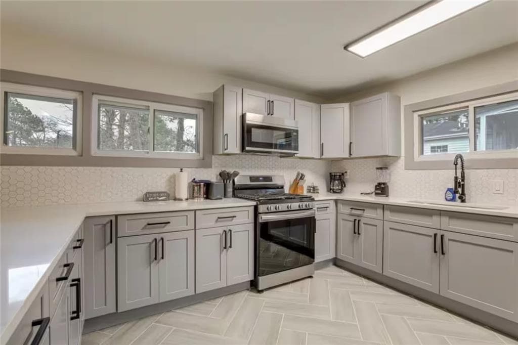 3 bedroom, 2 bathroom, 1,645 sq ft single family residence for rent at 1944 Cindy Drive, Decatur, GA 30032 for $3,100 a month — photo 10